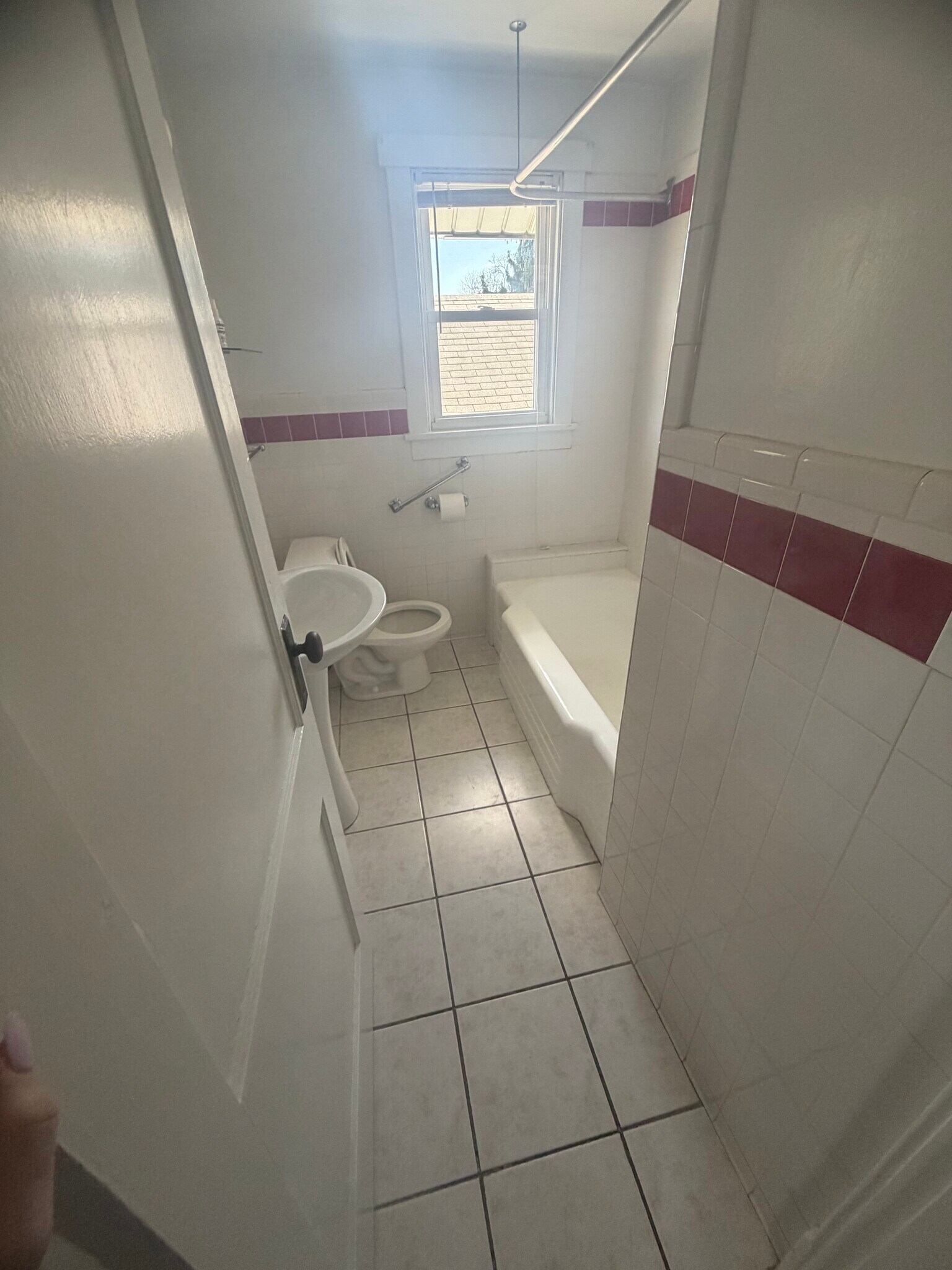 Building Photo - 500 Mount Vernon Ave