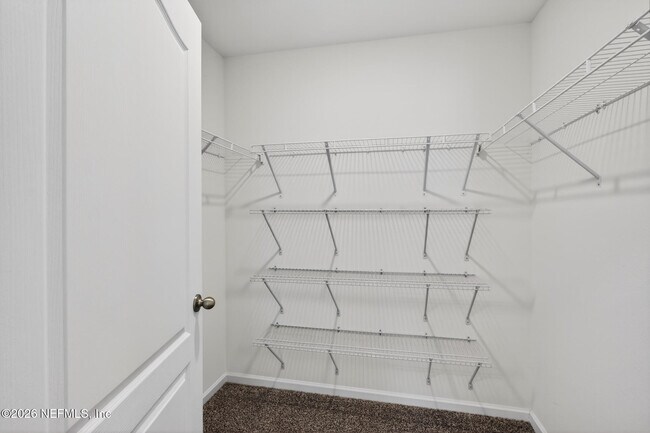 Building Photo - 163 Silver Birch St