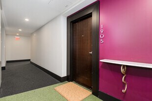 Building Photo - 314 N Broadway