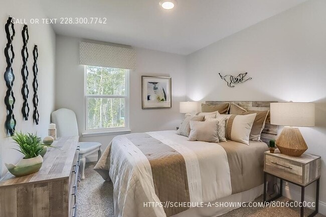 Building Photo - 12258 Fraizer Ln-