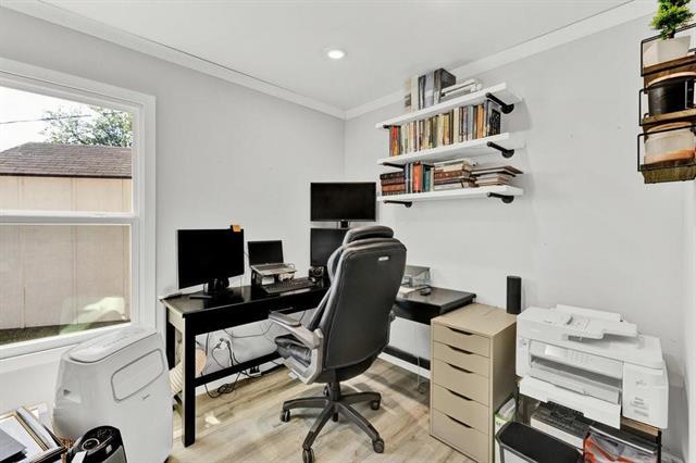 Building Photo - 505 Heyser Dr