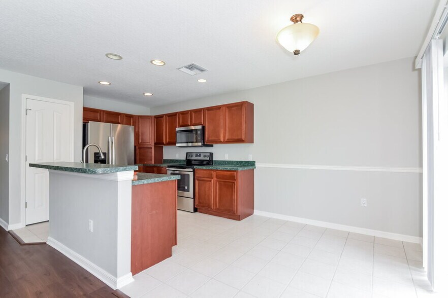 Building Photo - 13512 Blue Sunfish Ct