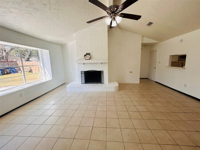 Building Photo - 10502 Long River Dr