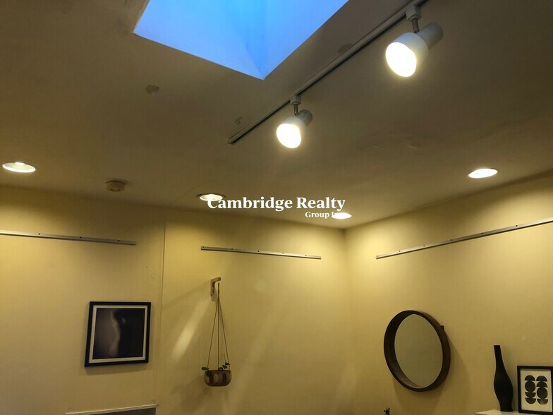 Building Photo - 229 Harvard St