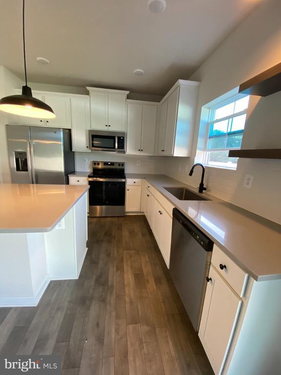 Building Photo - 127 Whimbrel Rd