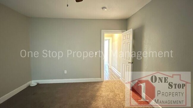 Building Photo - Beautiful 3 Bedroom 1 Bathroom Home in Kan...