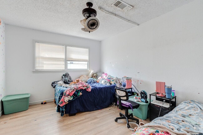 Building Photo - 4202 44th St