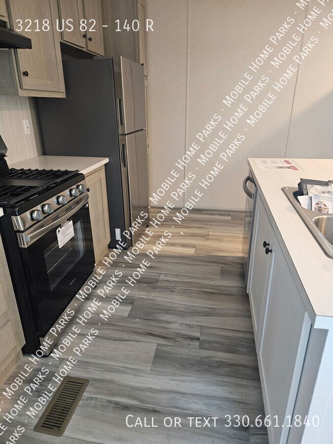 Building Photo - 3218 OH-82