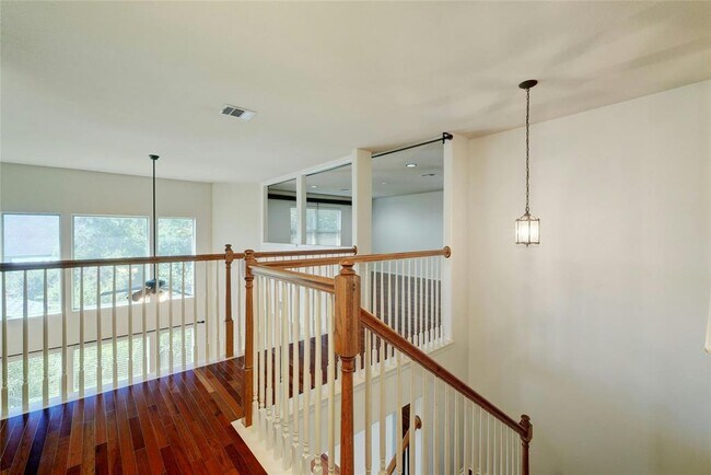 Building Photo - 8227 Liberty Walk Dr