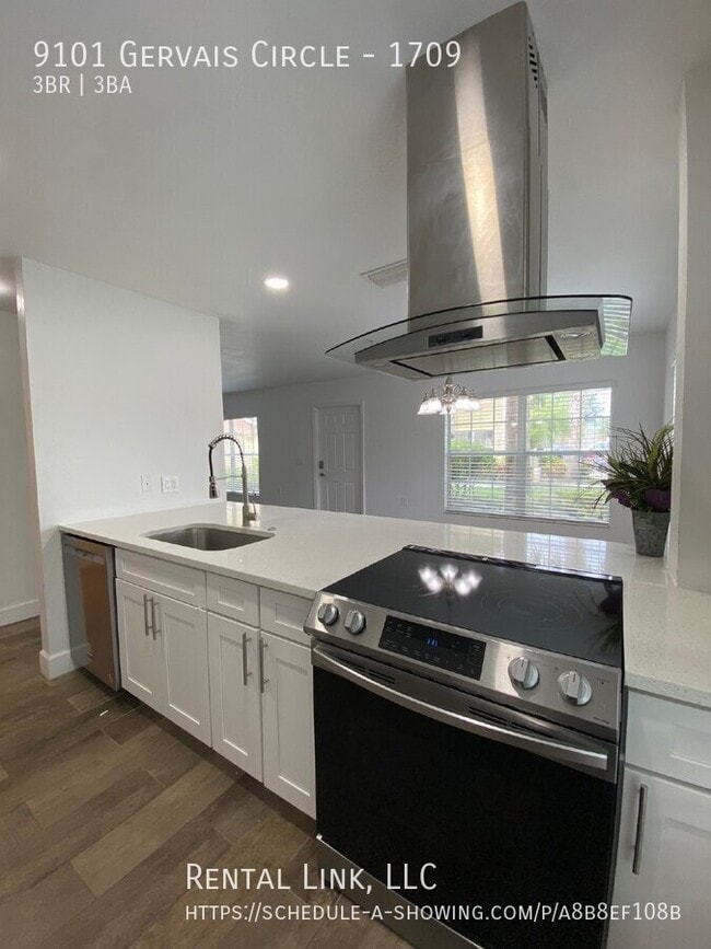 Building Photo - 9101 Gervais Cir