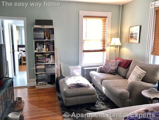 Building Photo - 143-145 Orchard St Unit #4