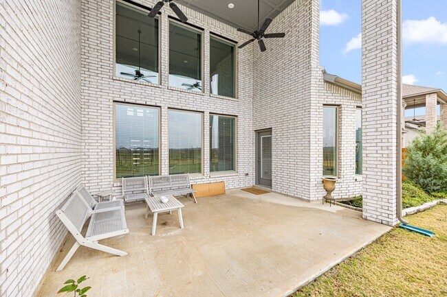 Building Photo - 13807 Dorado Pointe Dr