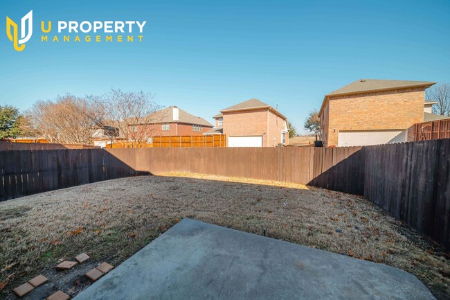 Building Photo - New remodeled 6-bedroom house in Frisco