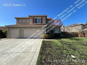 Building Photo - Two Story, 4BD/3.5BA Mission Ranch Home - ...