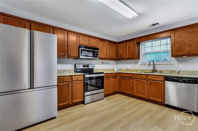 Building Photo - 50 Lake Shore Blvd