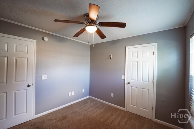 Building Photo - 170 Willow Oak Dr