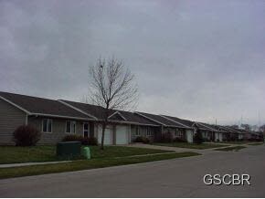 Primary Photo - Evergreen Park Apartments