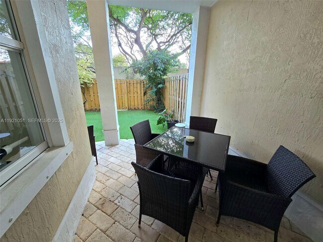 Building Photo - 11412 NW 74th Terrace