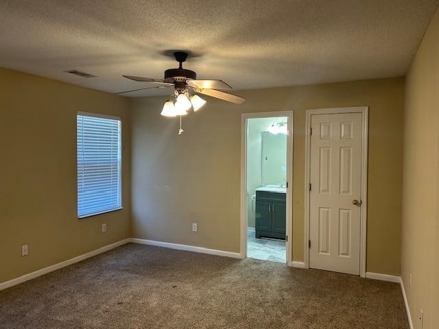 Building Photo - 1038 High Meadow Dr