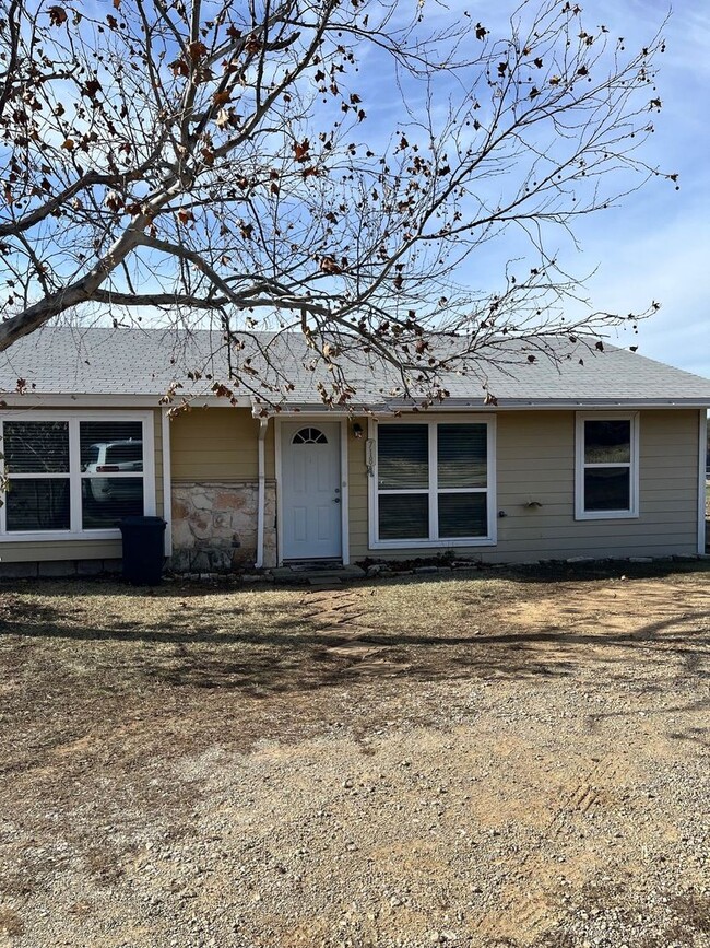 Building Photo - FM474 718