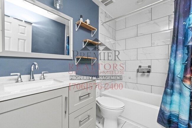 Building Photo - 2866 Hobbs Rd