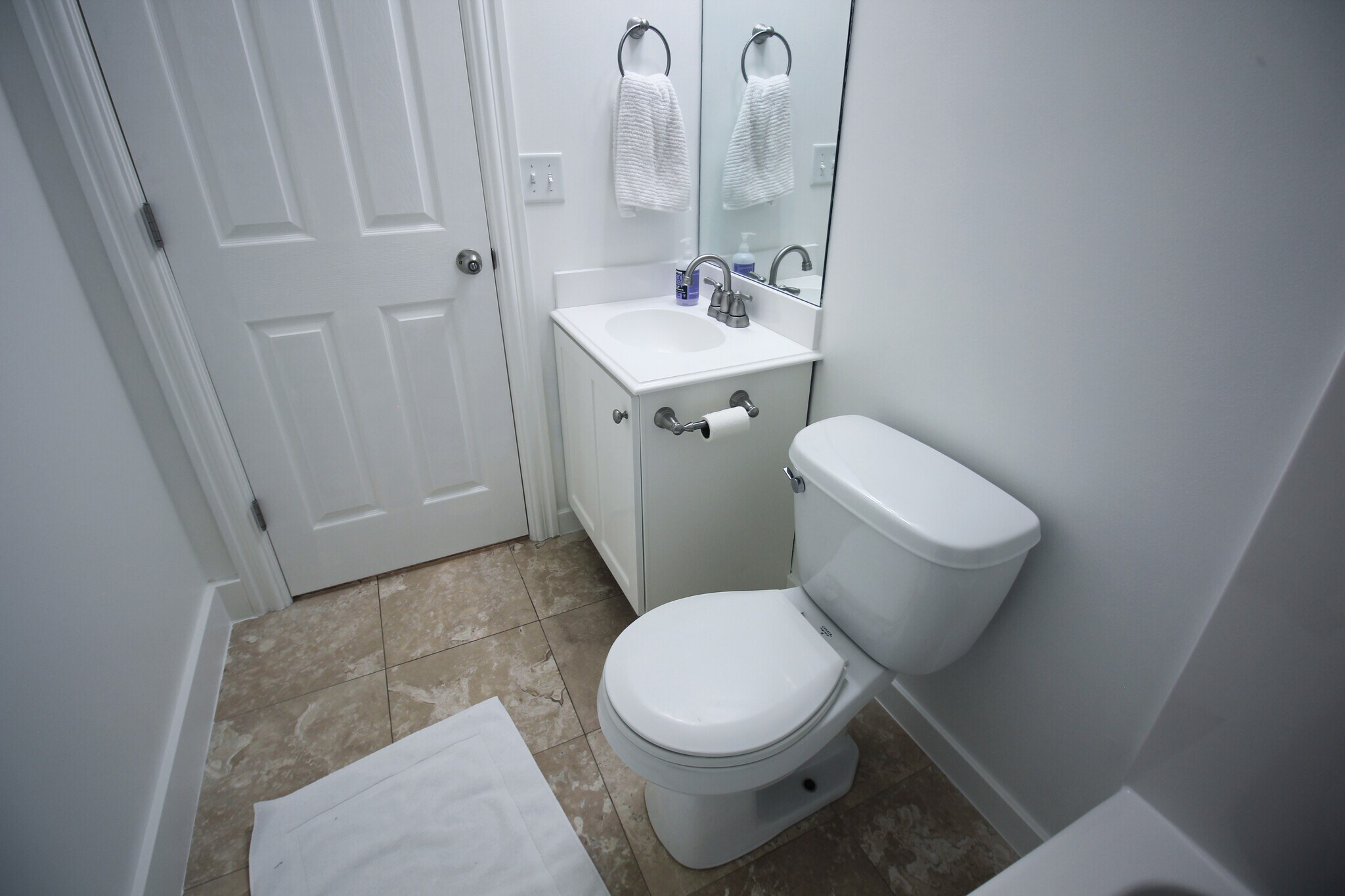 Second Bath - 625 E 200 S
