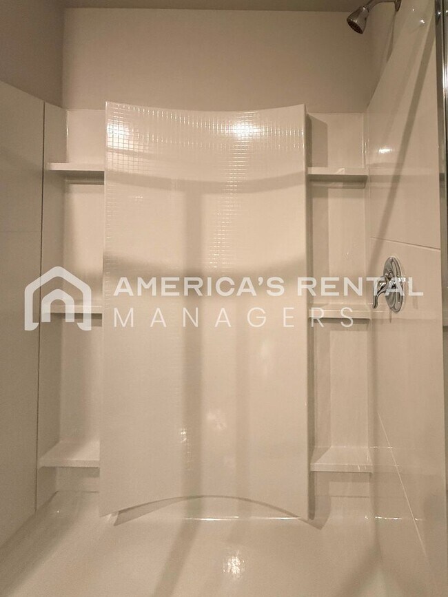 Building Photo - 651 Antler Wy