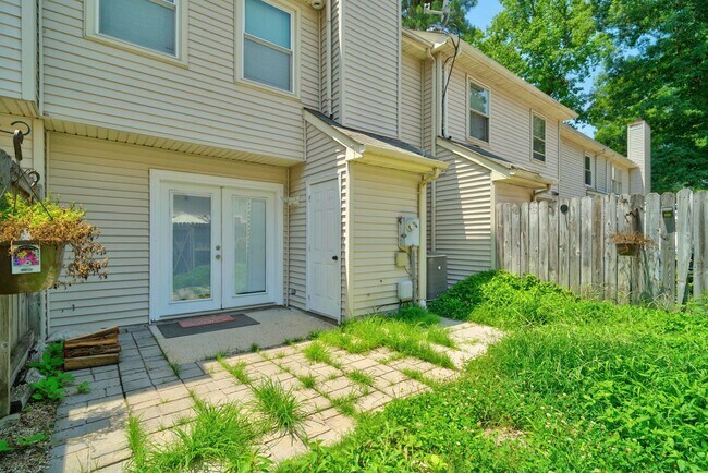 Building Photo - 119 Kingsbridge Ln