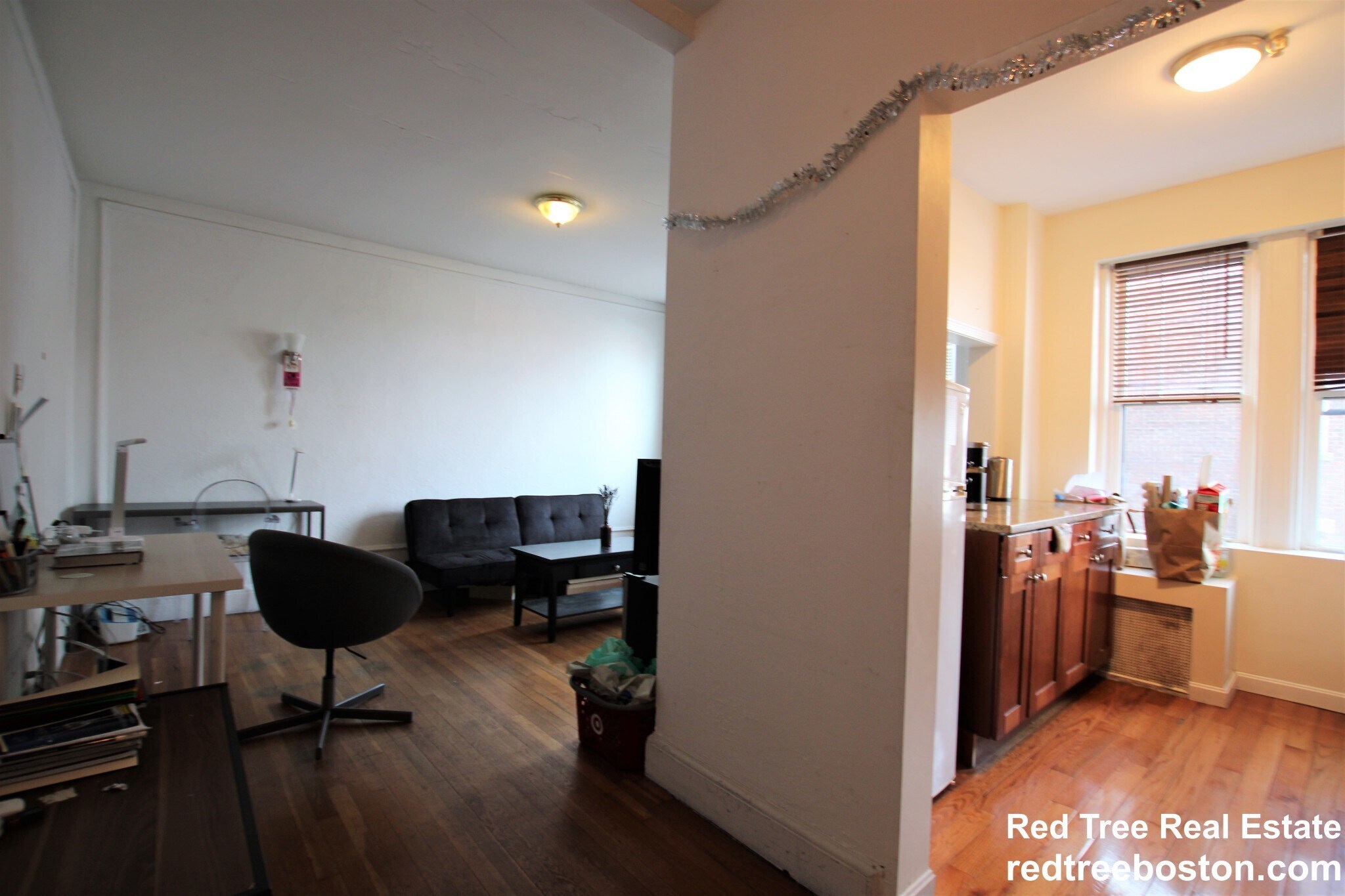 Building Photo - 2003 Commonwealth Ave