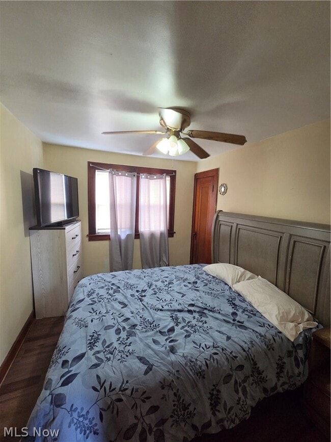 Building Photo - 22031 Miller Ave