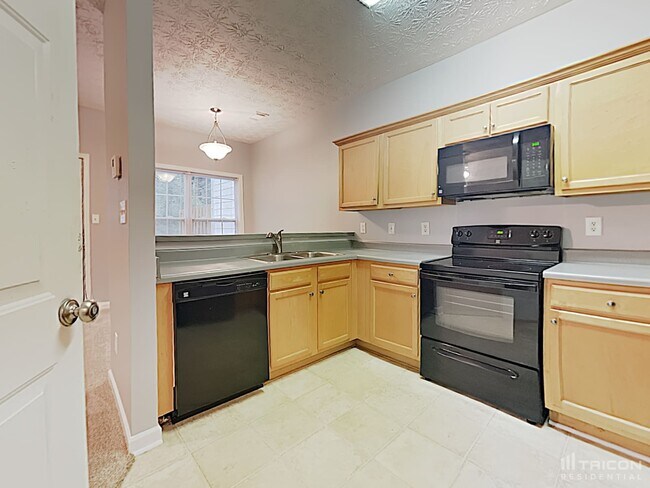 Building Photo - 6693 Evans Trce