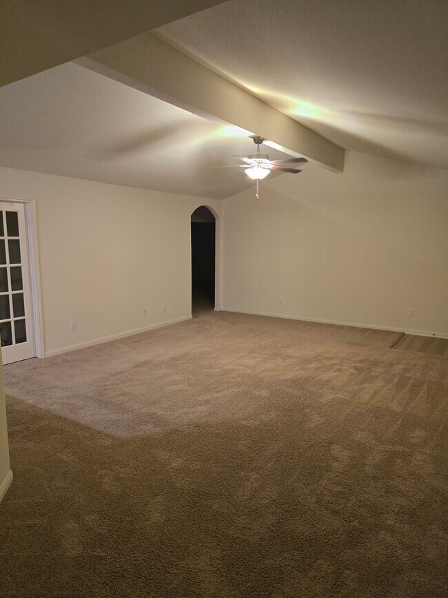 Building Photo - 22610 Steel Blue Jaybird Dr