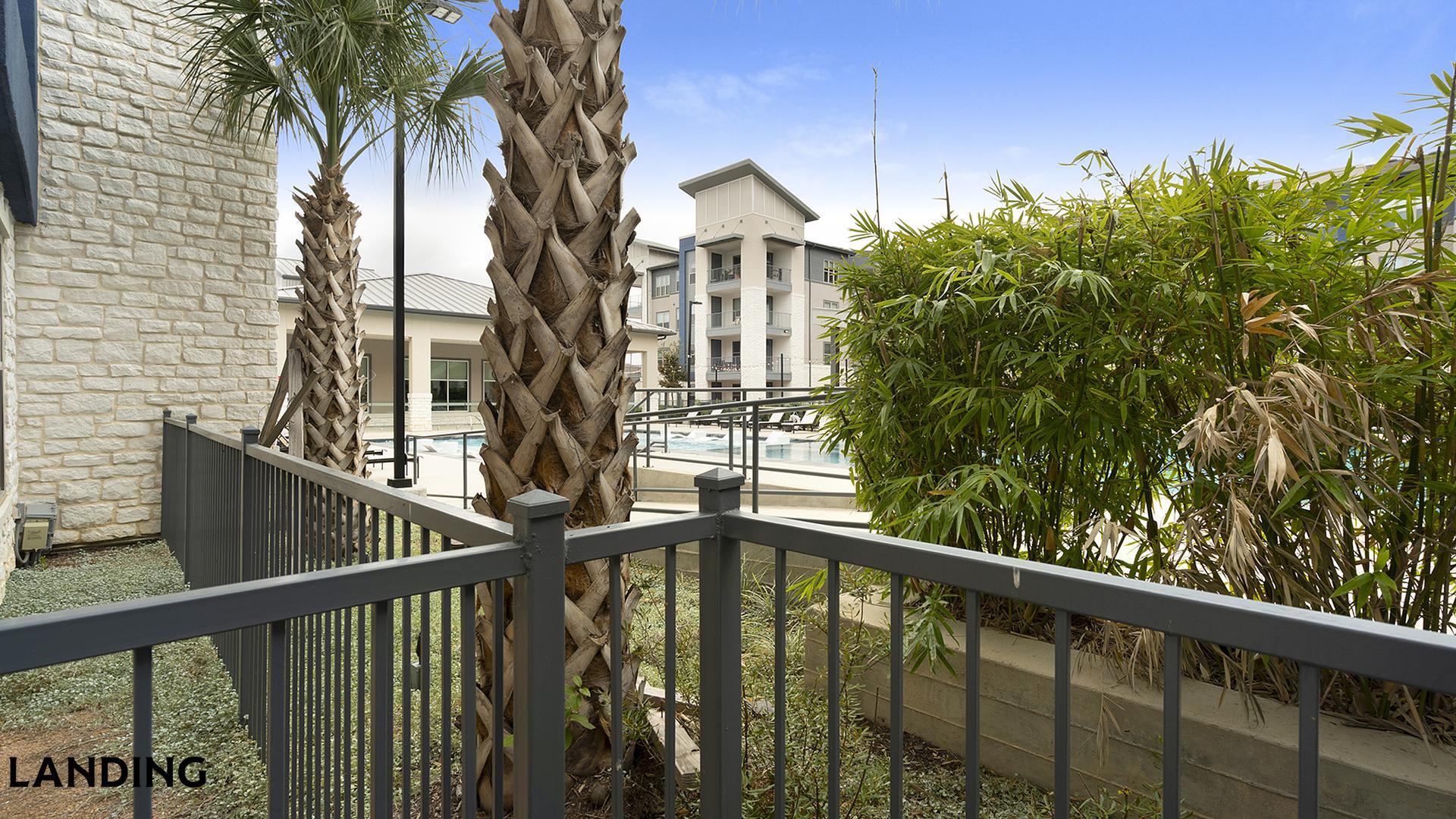 Building Photo - 14015 Univ Pass