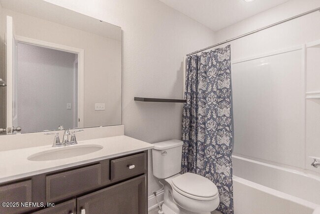 Building Photo - 14056 Sterely Ct S