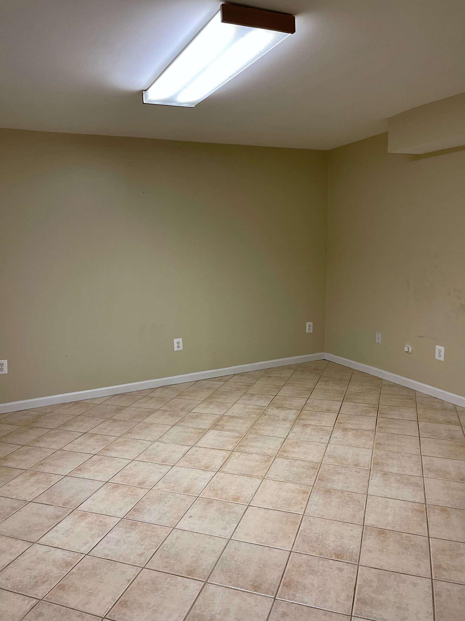 Building Photo - 35352 Gosling Ln
