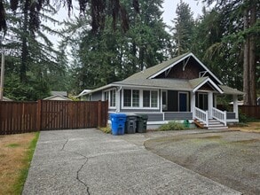 Building Photo - 12911 Gravelly Lake Dr SW