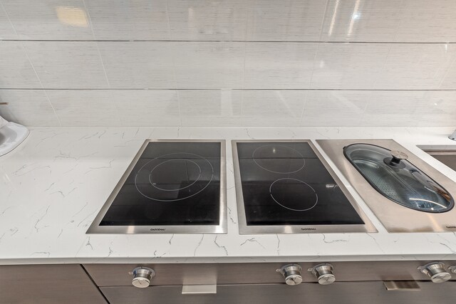 Building Photo - 300 N State St