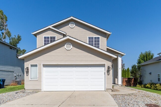 Primary Photo - 4609 E 15th Ave
