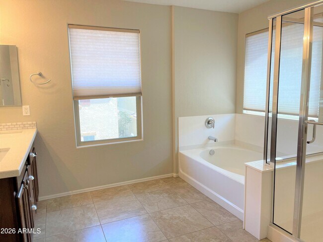 Building Photo - 441 N Ranger Trail