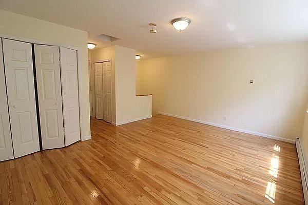 Building Photo - 1 bedroom in NEW YORK NY 10034