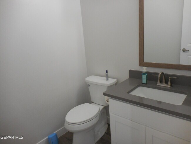 Building Photo - 7405 Norte Portugal Ln