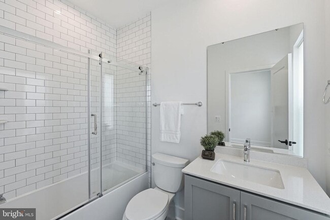 Building Photo - 5548 Topaz Ln