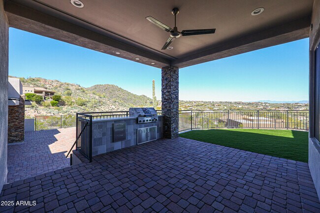 Building Photo - 14914 E Zapata Dr