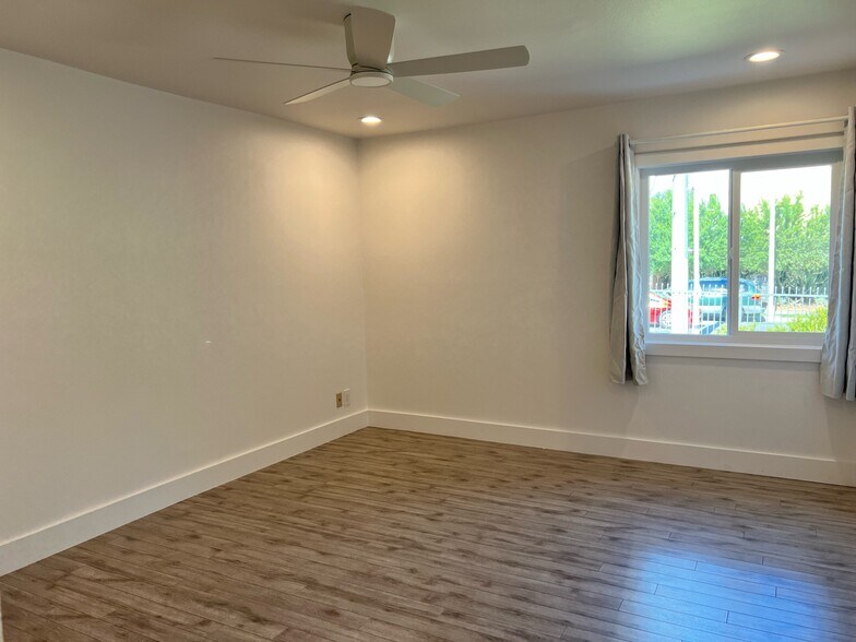 Building Photo - 4364 Toland Way