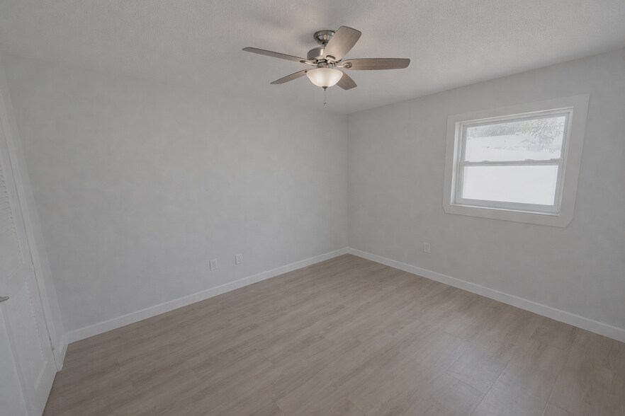 Building Photo - 4453 87th St Ct W