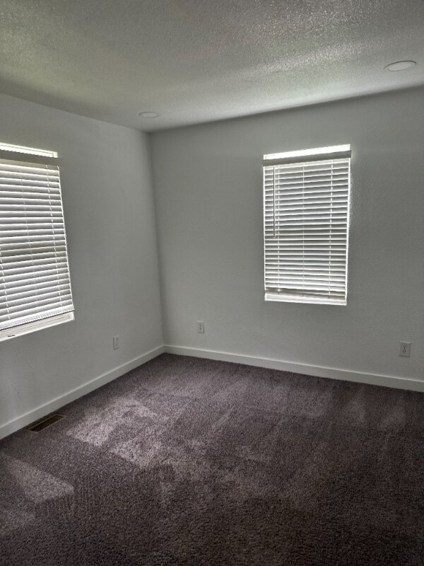 Building Photo - 804 Sheridan St