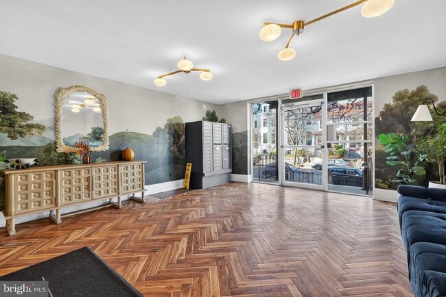 Building Photo - 2523 13th St NW