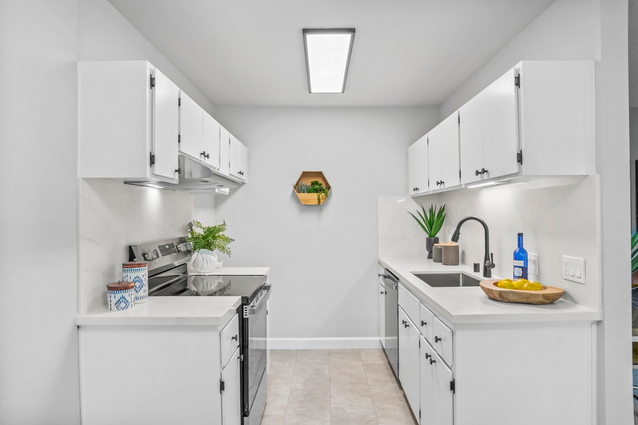 Building Photo - 978 Kiely Blvd