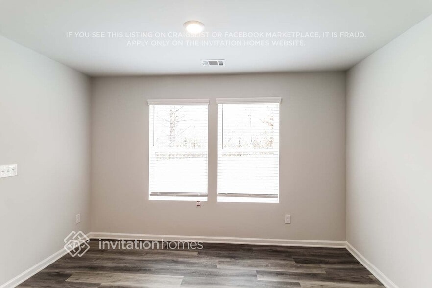 Building Photo - 371 Amelia Ln