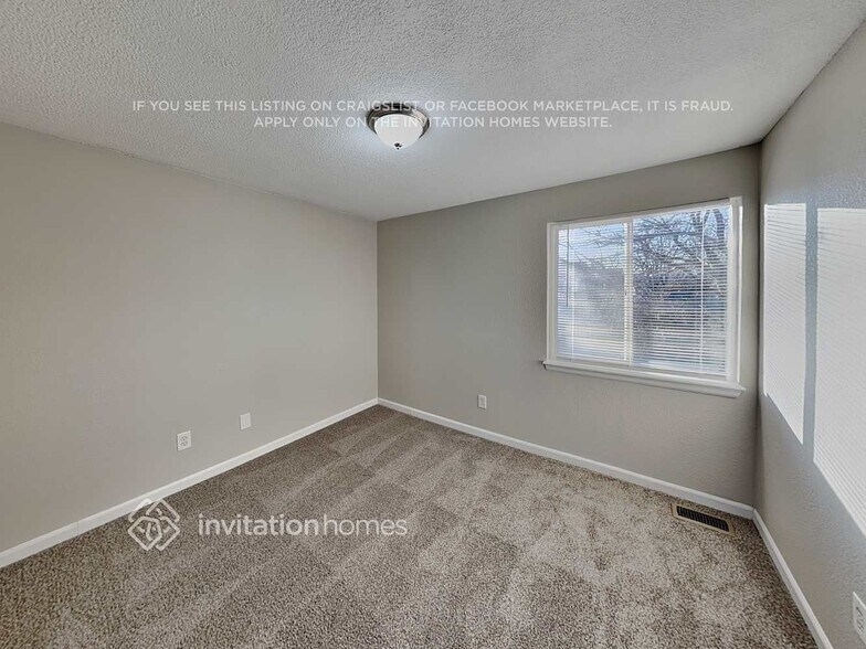 Building Photo - 12344 Glencoe St